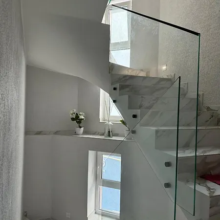 Urban Nest Apartamento